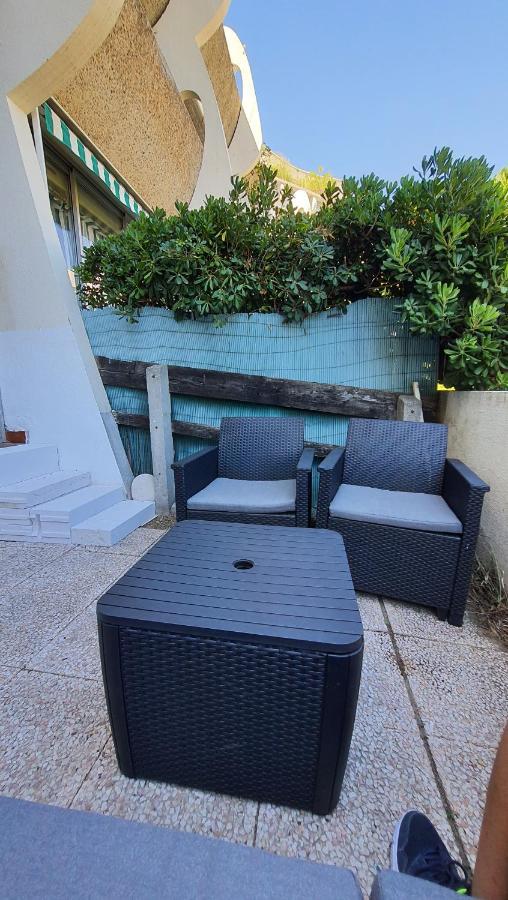 Studio 137 Port Camargue, Piscine, Climatisation, 4 Personnes Le Grau-du-Roi Exterior photo